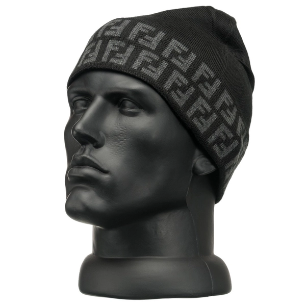Шапка FENDI