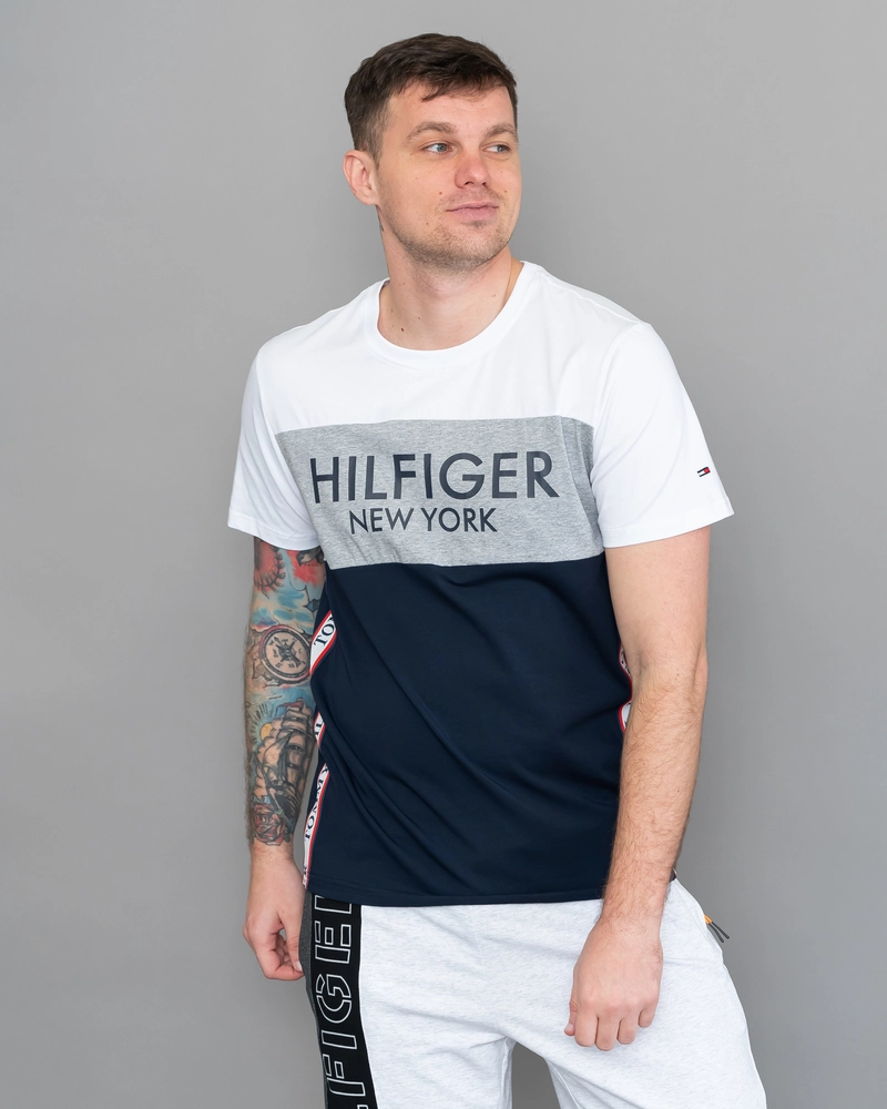 Футболка TOMMY HILFIGER
