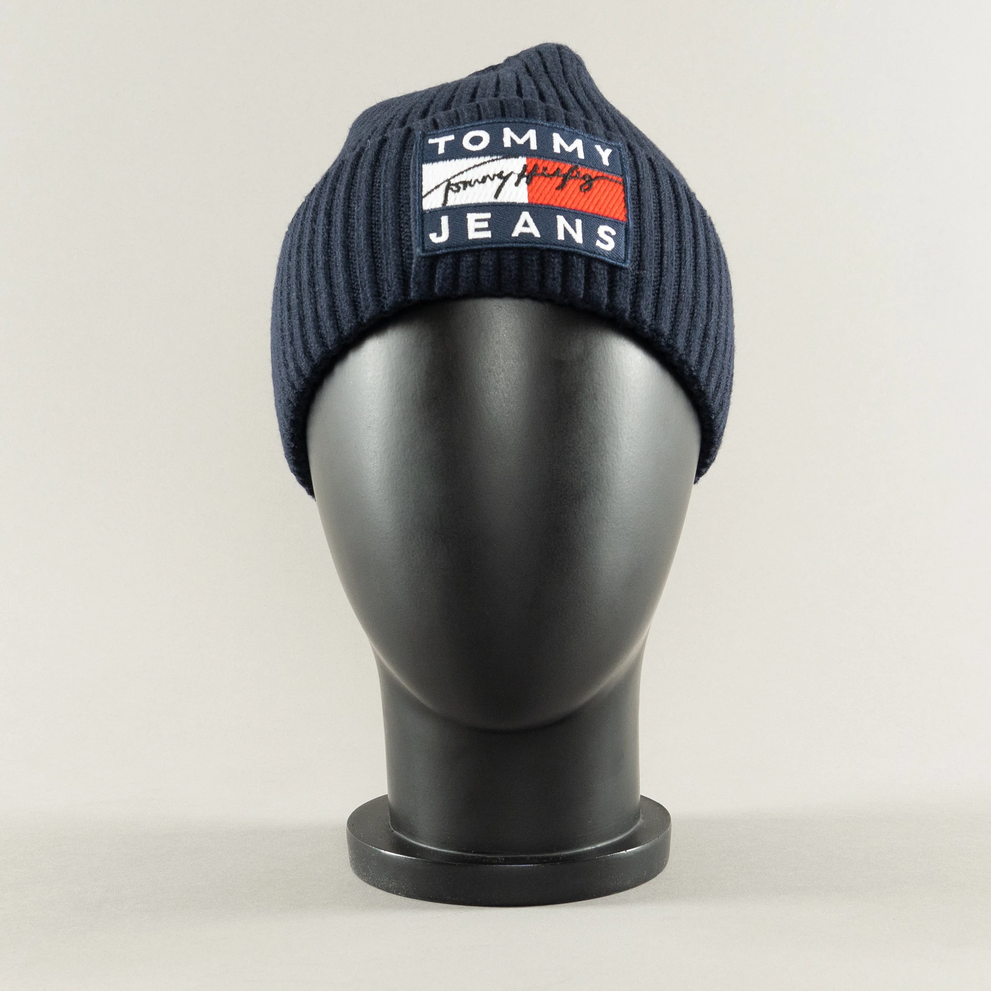 Шапка TH T2180