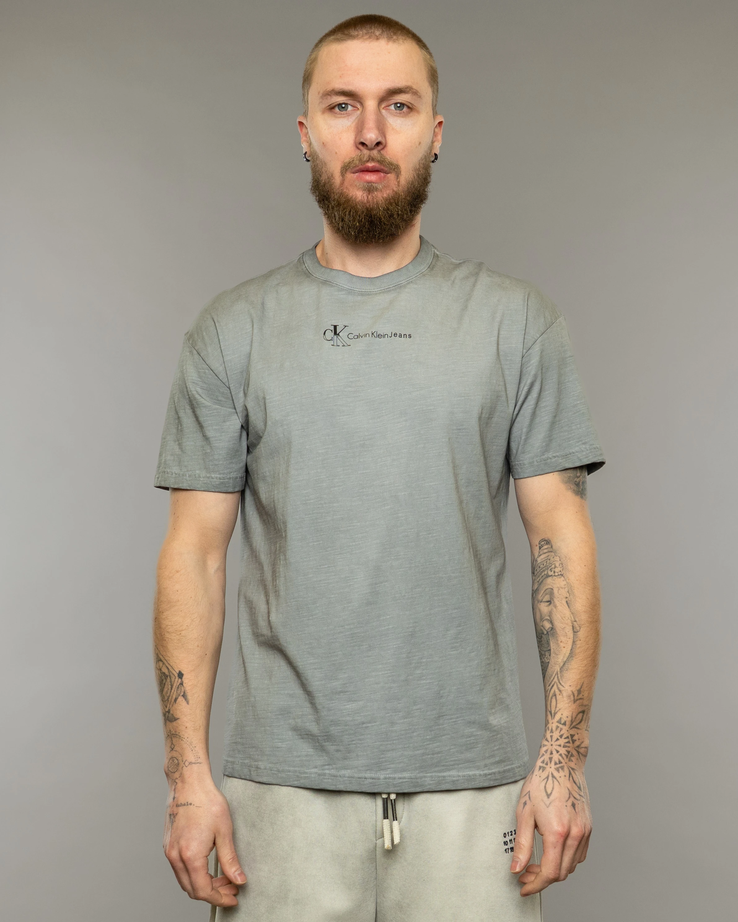 Футболка CK TB7869