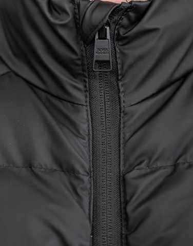 Жилет демисезонный HB 22898