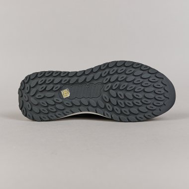 Кроссовки BERISSTINI YC23002-1